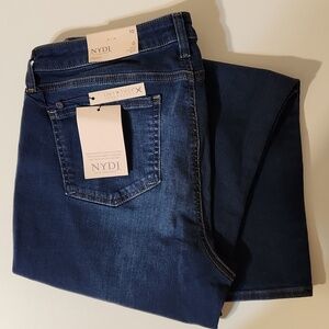 NYDJ AMI Skinny Jeans Lift X Tuck Water Conscious Denim Women’s Sz 10 NWT NEW!!